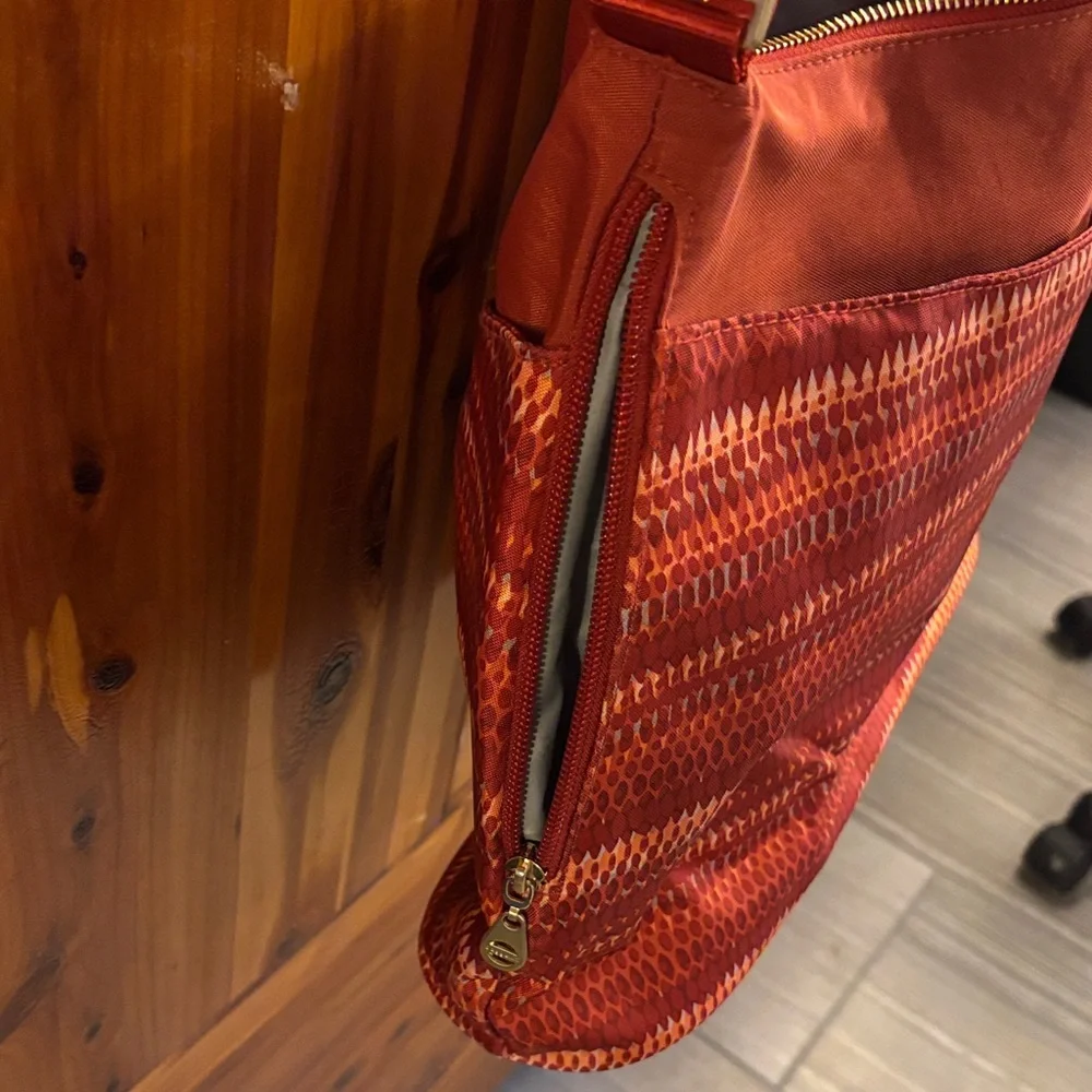 Baggallini crossbody- NWOT - Picture 4 of 5